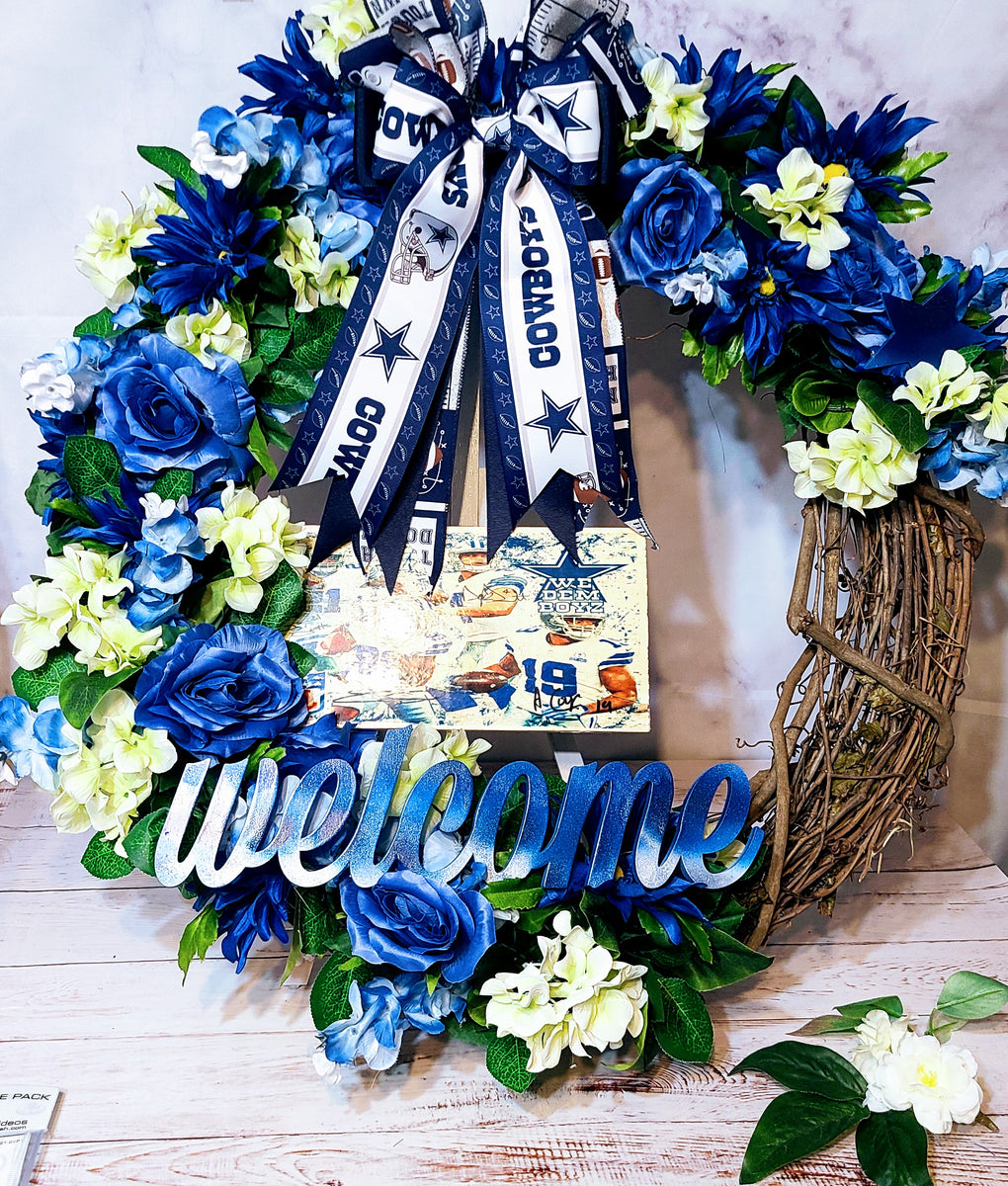 Dallas Cowboy Football Wreath – Shanel's Divine Touch Baskets